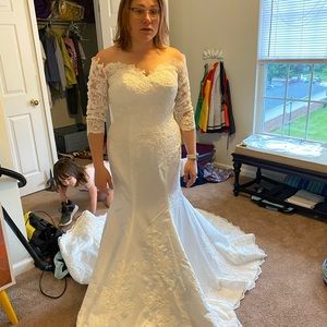 Wedding dress size 14